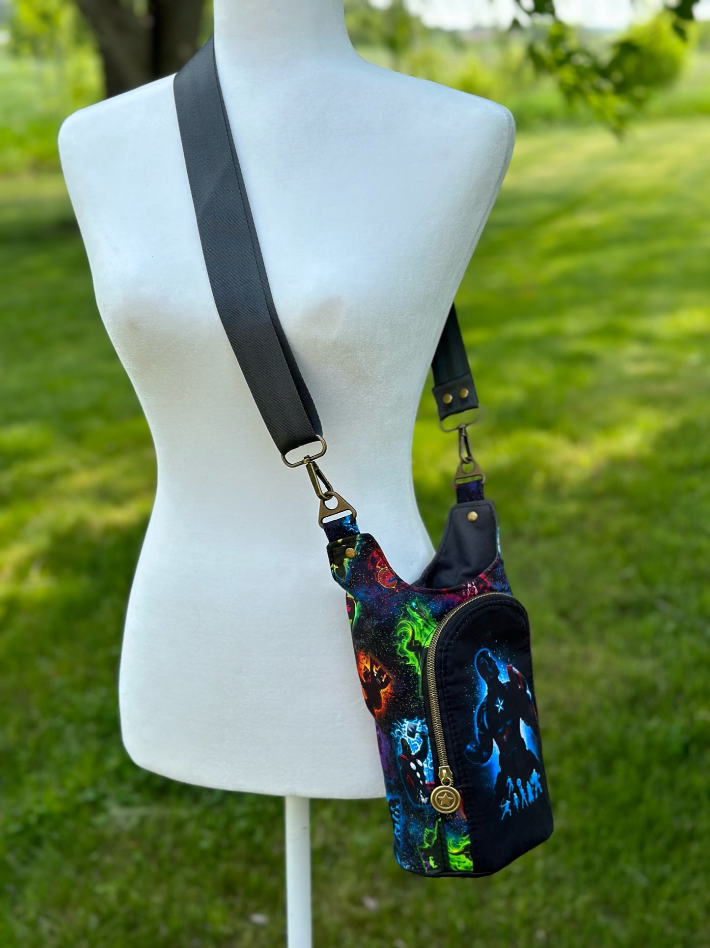 Captain Water Bottle Sling