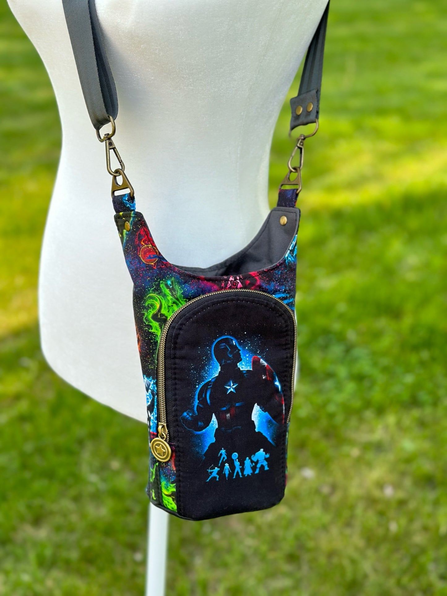 Captain Water Bottle Sling