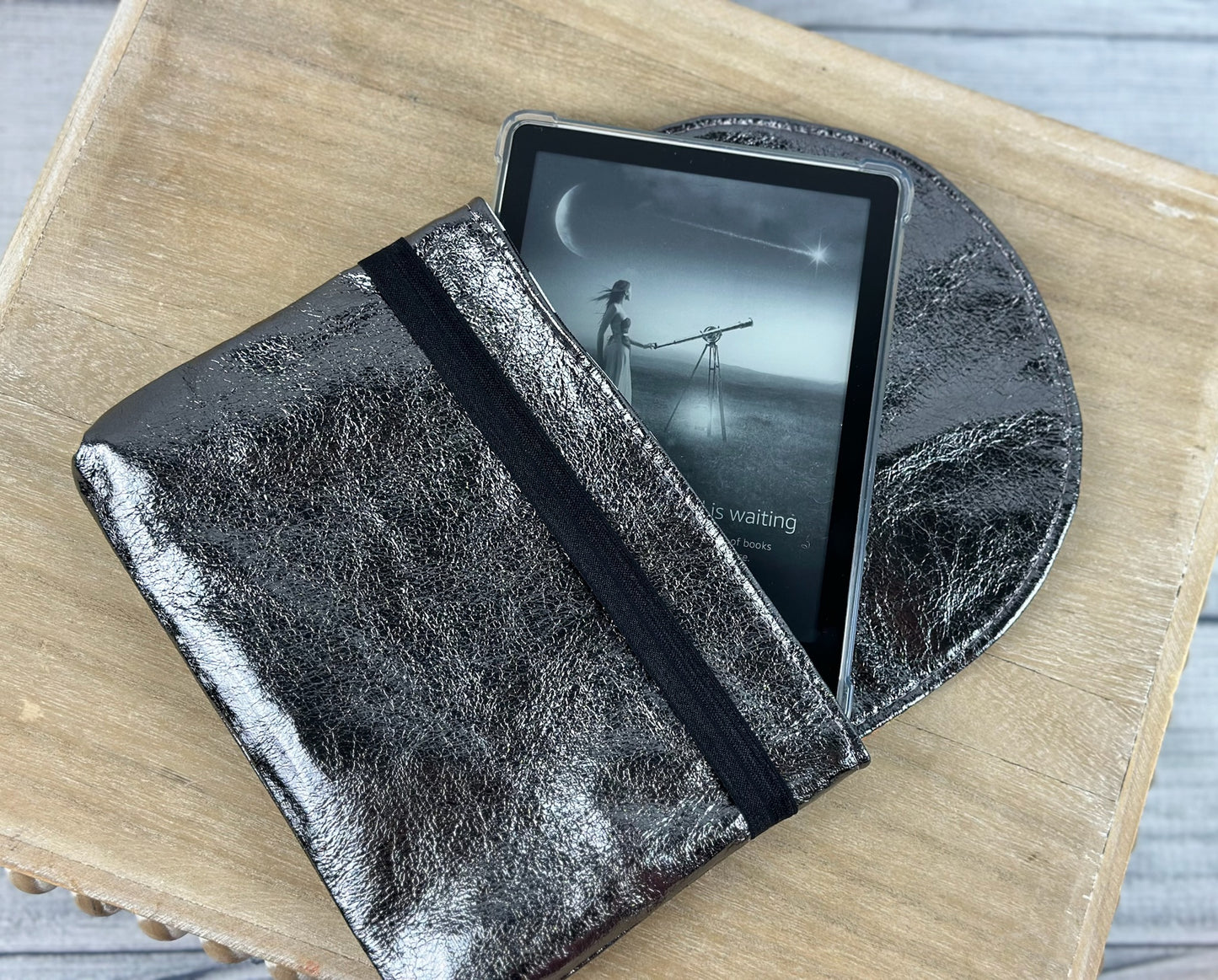 Shimmer Fear Street Book Bestie