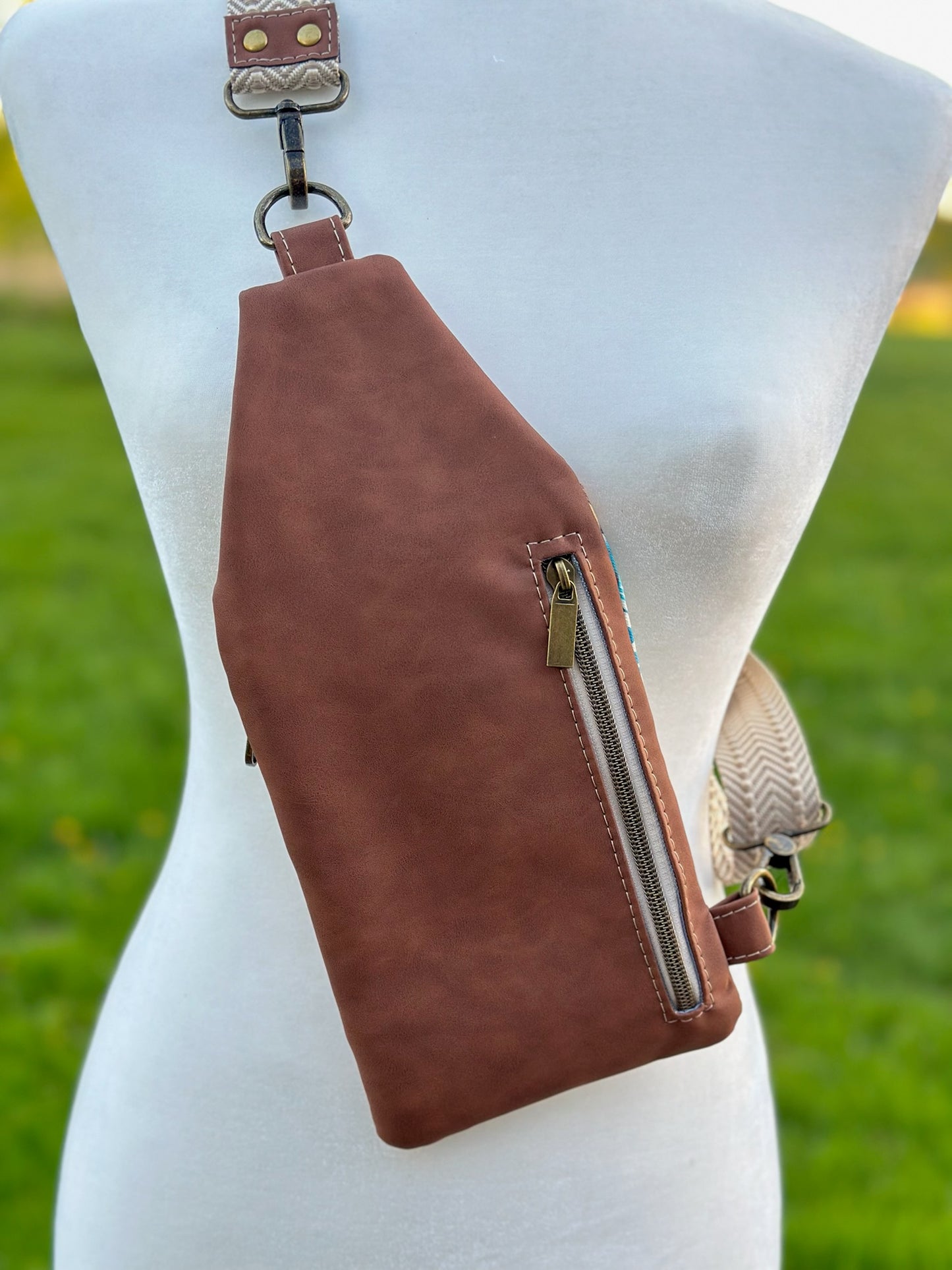 Summertime Chewy Mini Travel Sling
