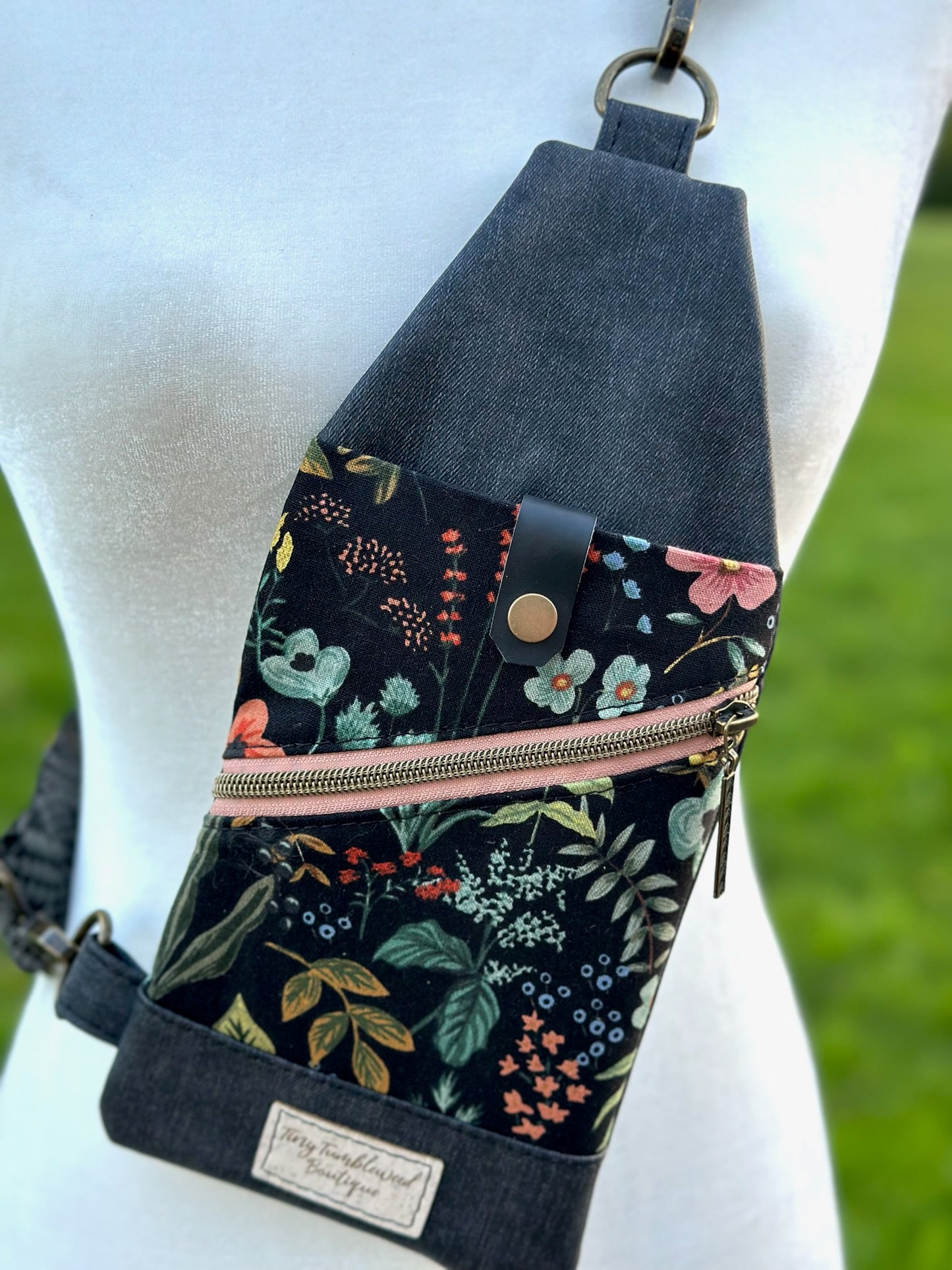 Dark Herb Garden Mini Travel Sling