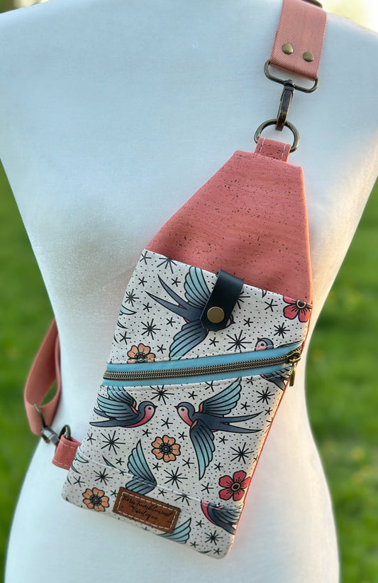 Sparrow Mini Travel Sling